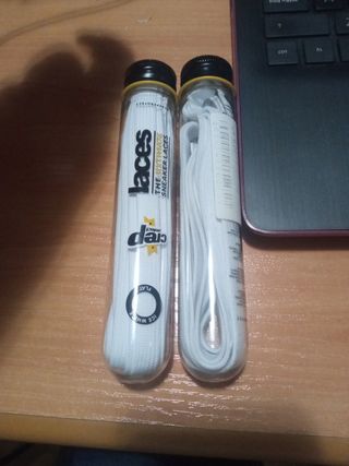 Dos pares Cordones laces sneakers