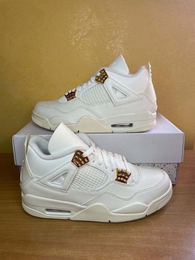 Nike Air Jordan 4 Sail Metallic Gold Black 42.5