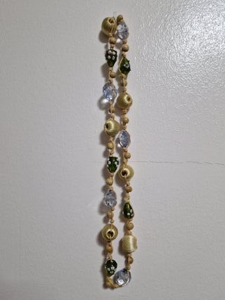 Collar largo verde y dorado 