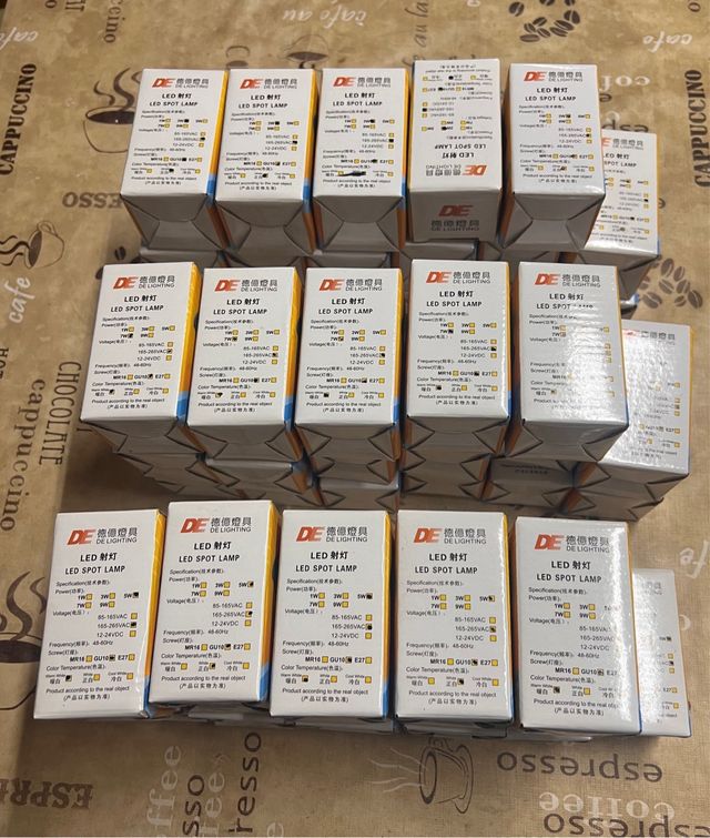 lote 38 Bombillas led GU10 nuevas