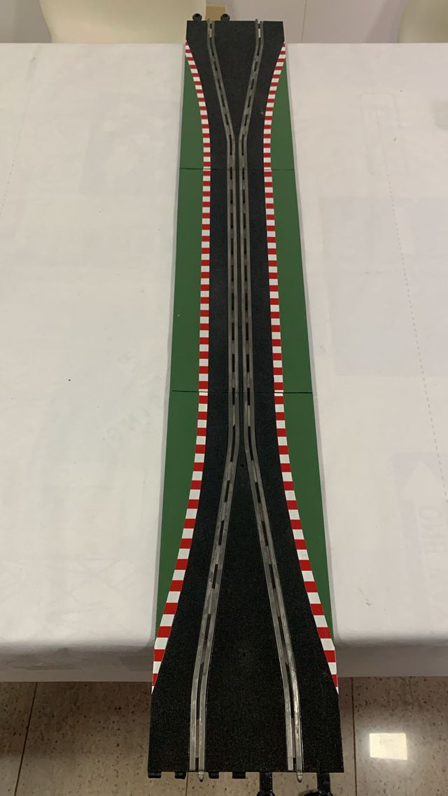 SCALEXTRIC: GRAND CHICANE