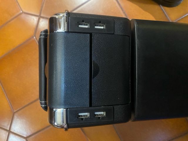 reposabrazos para citroen berlingo peugeot parnet