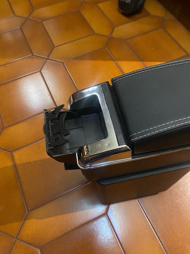 reposabrazos para citroen berlingo peugeot parnet