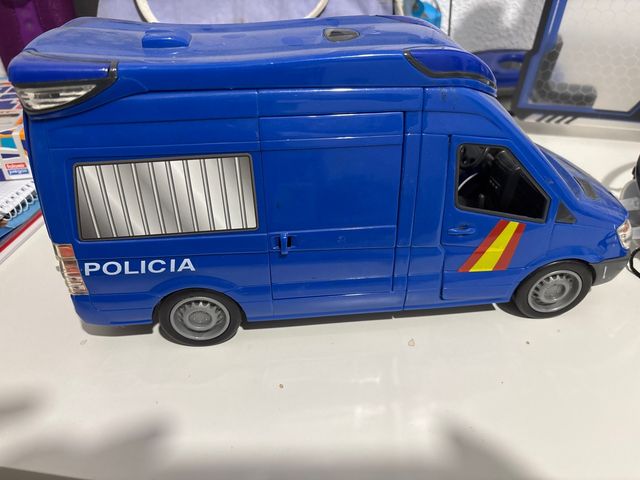 Juguete camioneta policia nacional