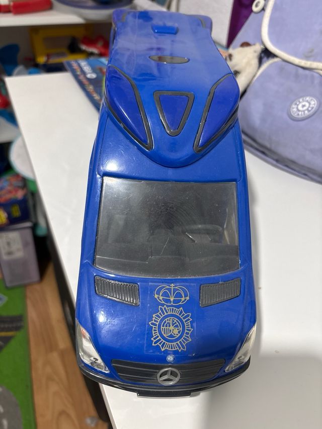 Juguete camioneta policia nacional