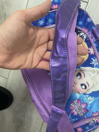 Bolsa de viaje Frozen a estrenar