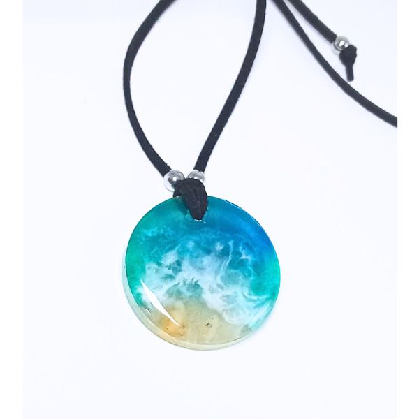 Colgante artesanal de resina epoxi diseño marino