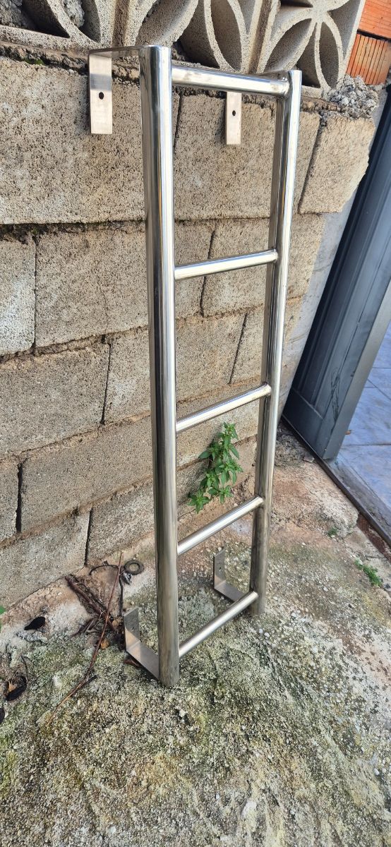 Escalera Inox autocaravana