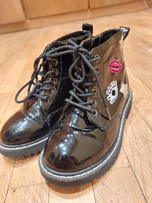 Stivaletti da bambina. Misura 29