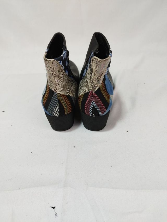 Botas desigual mujer