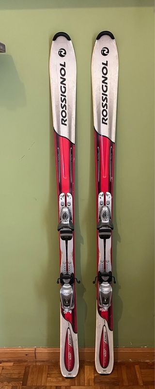 Esquis 160cm y botas 24.5 Rossignol