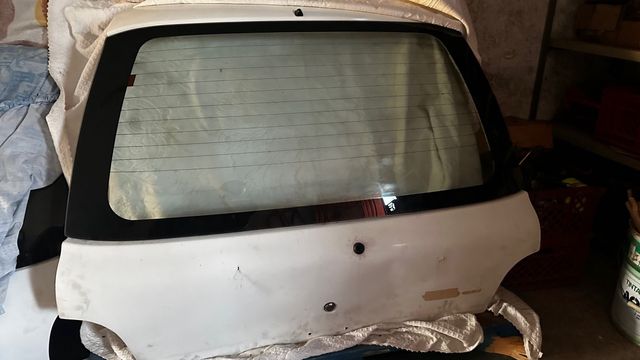 Mala subaru vivio 98