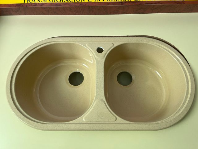 Fregadero doble cubeta beige ovalado 82x44