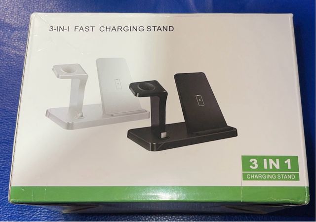 Caricatore 3 in 1 per iPhone, Apple Watch e AirPods