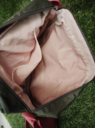 Bolso grande juvenil con dibujos y cinta