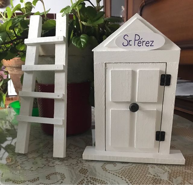 Puerta del Ratoncito Perez