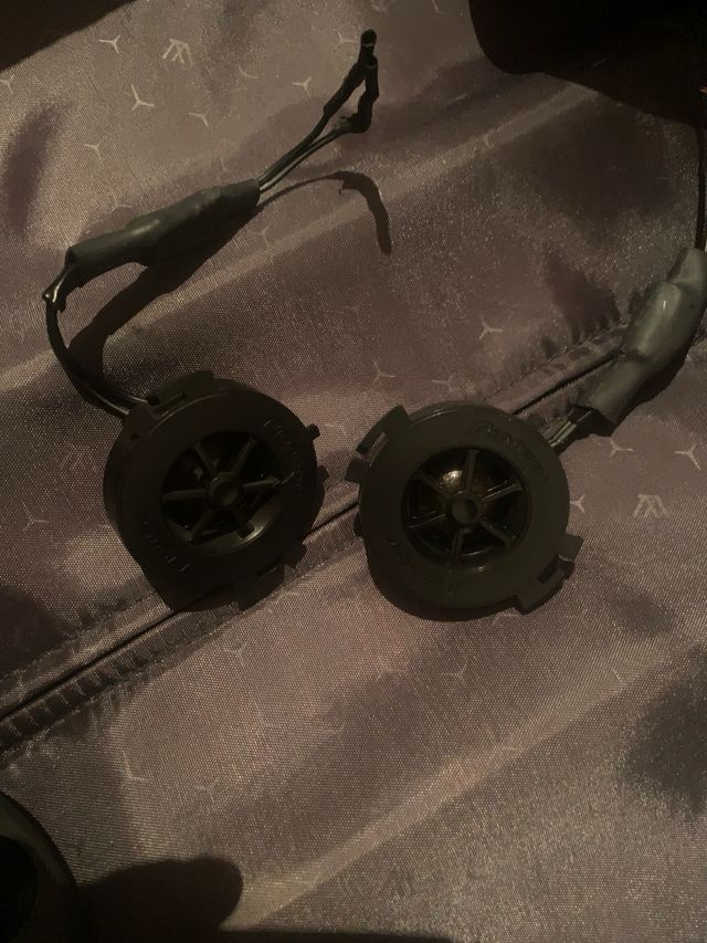 Altavoces pioneer y twiter 