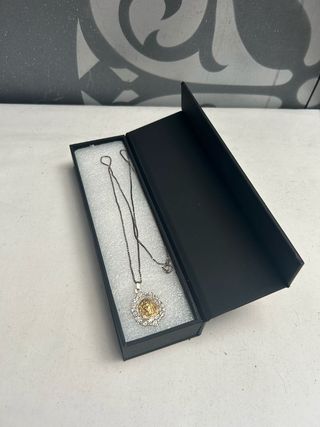Collar con colgante Virgen de plata 925