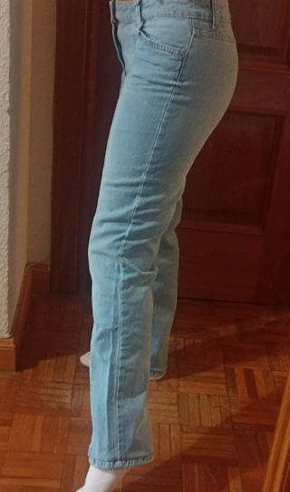 Vaquero recto tiro bajo azul medio bershka 36