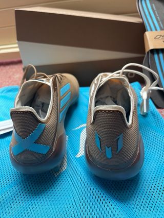 Botas Adidas F50 Messi x Bad Bunny