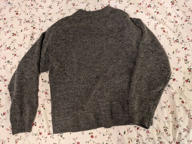 Jersey con perlas gris