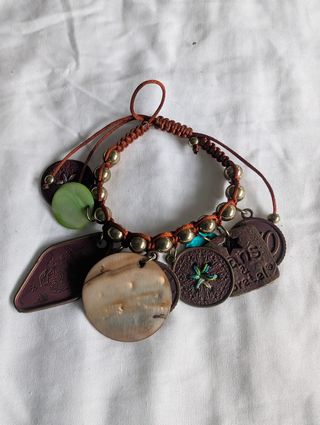 Pulsera con abalorios