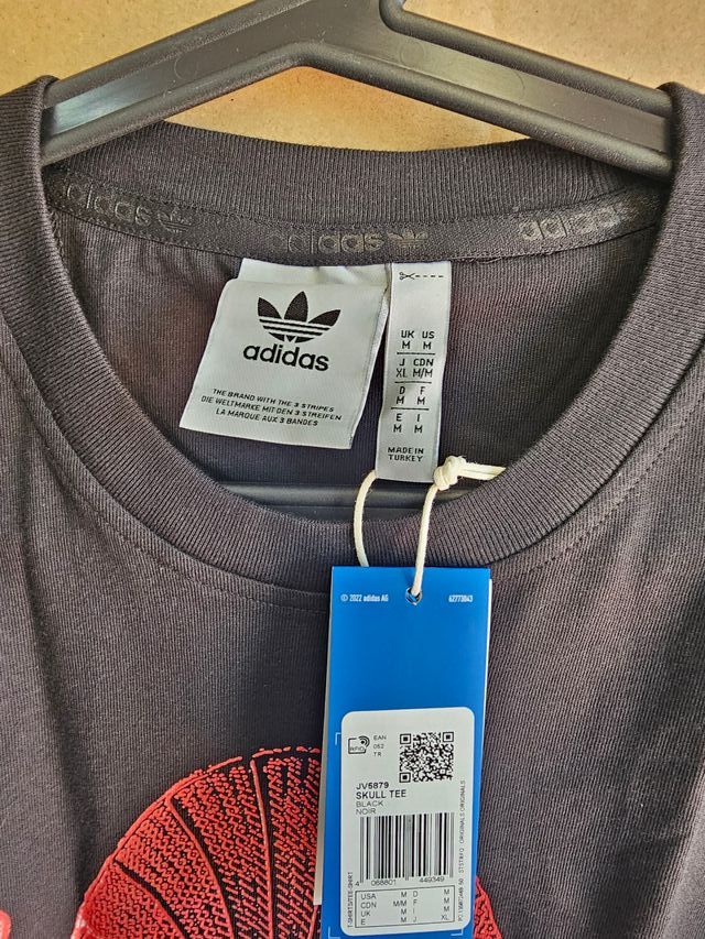 Camiseta Adidas Graphics Originals Talla M