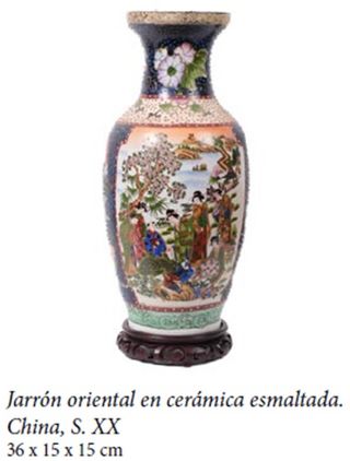 Jarrón oriental en cerámica esmaltada. China