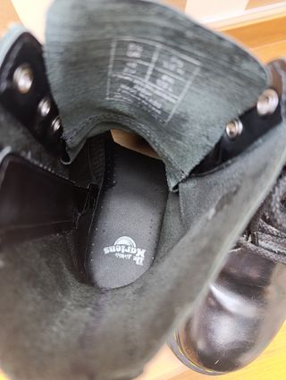 BOTAS DR. MARTENS 40 NEGRO