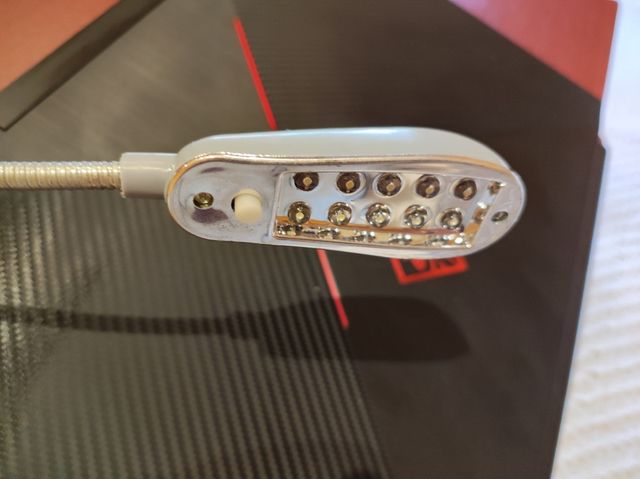 MESA RECLINABLE PORTATIL  PLEGABLE: CAMA o SOFA