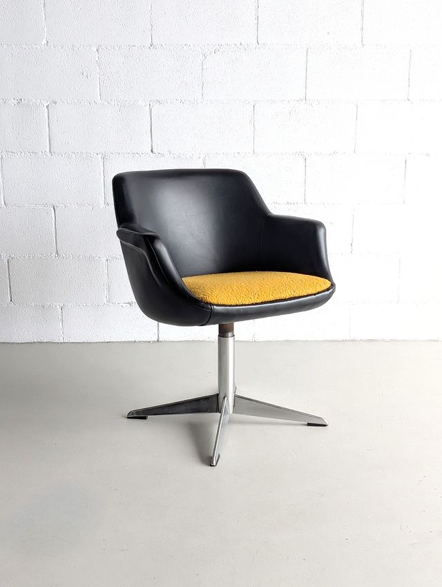 Poltrona girevole vintage anni '60