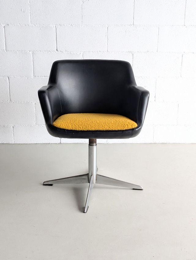 Poltrona girevole vintage anni '60