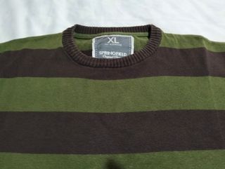 jersey de rayas verde y marrón 
