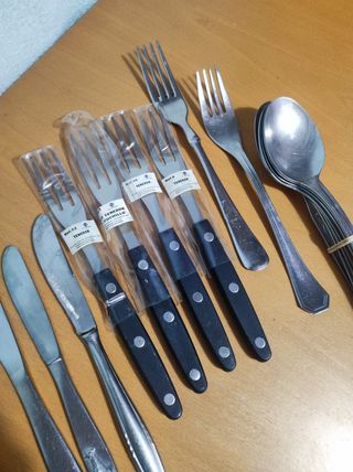 Lote cubiertos 21 viezas variados acero inoxidable