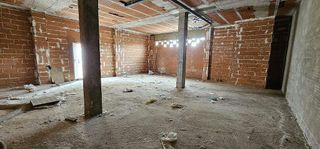 Local comercial en venta en Ugena