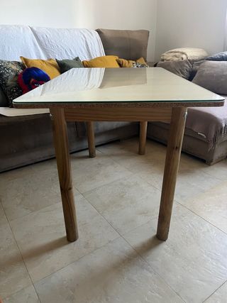 Mesa camilla con cristal