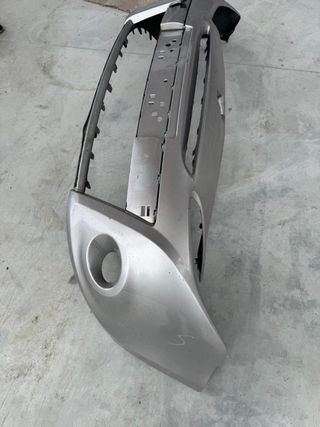 Paragolpes delantero Clio 3