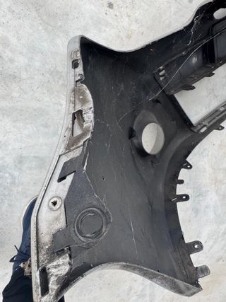 Paragolpes delantero Clio 3