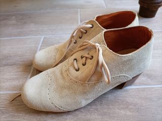 Zapatos, Calzado canario de mujer a estrenar. 