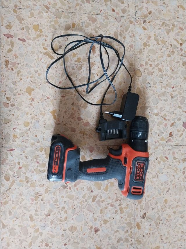Taladro black decker