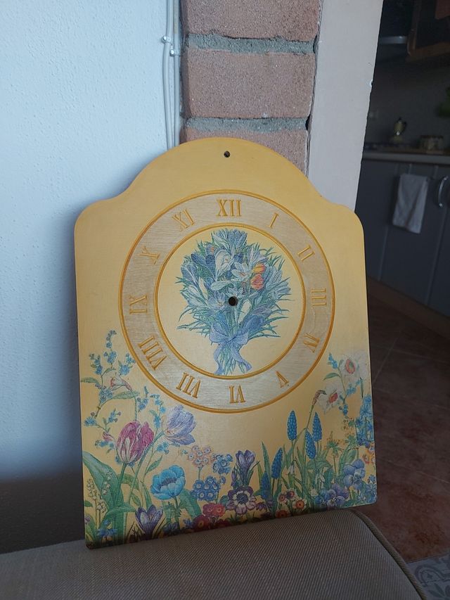 Orologio decoupage e legno