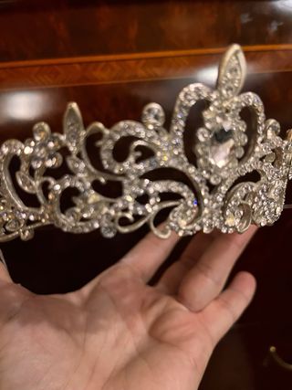 Tiara Diadema