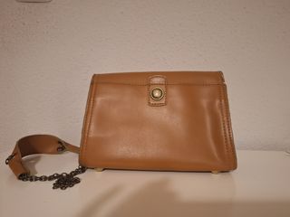 Bolso de hombro camel