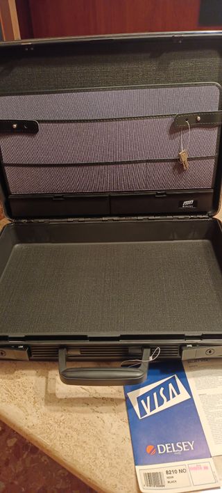 Maletín ejecutivo documentos rígido 