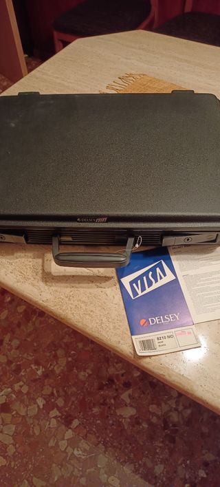 Maletín ejecutivo documentos rígido 