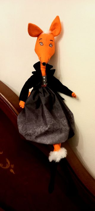 Inoltre... Bambole di pezza vestite da comunione