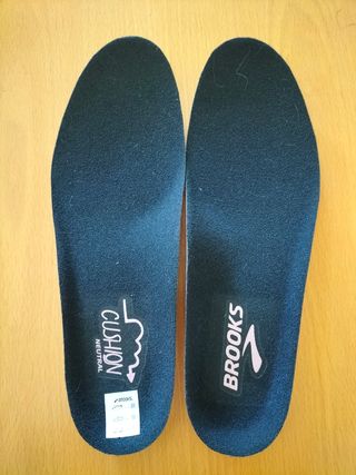 Plantillas de zapatillas Brooks. 39
