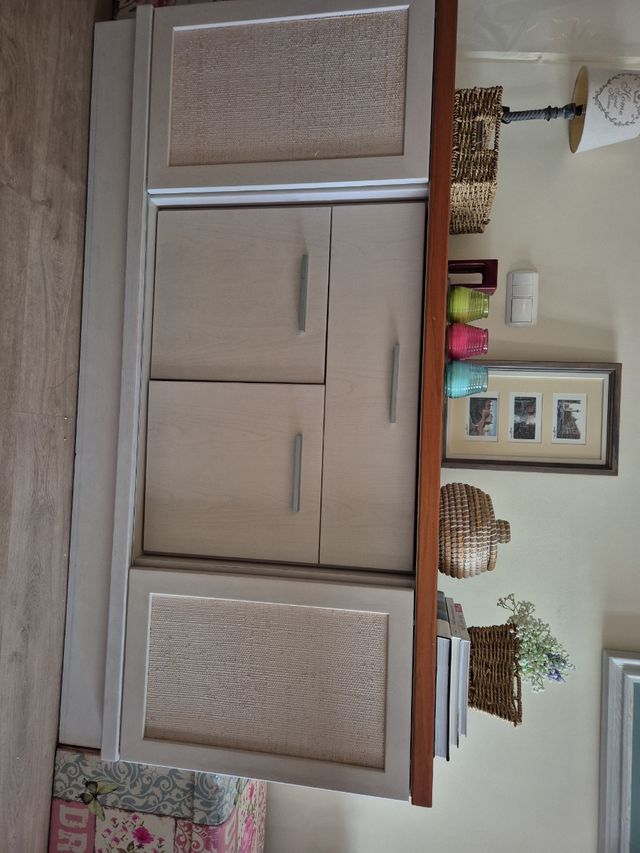 Credenza in legno