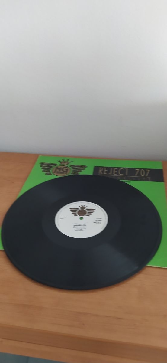 VINILO REJECT 707