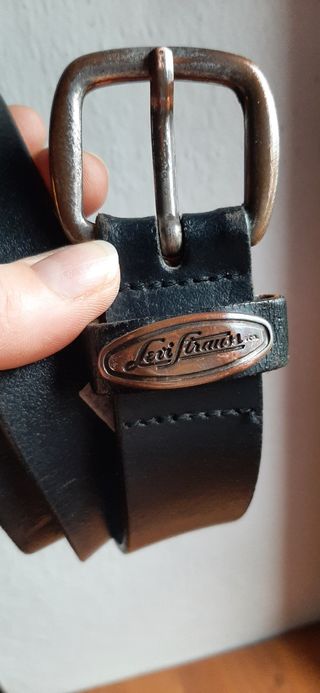 Cintura levi's vintage nera